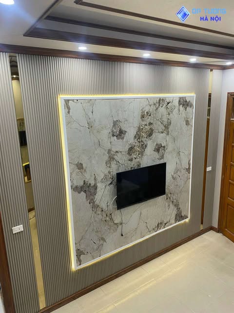 Thi Công Tấm Ốp Vân Đá Trọn Gói Giá Rẻ Thi Công Tấm Ốp Vân Đá Trọn Gói Giá Rẻ