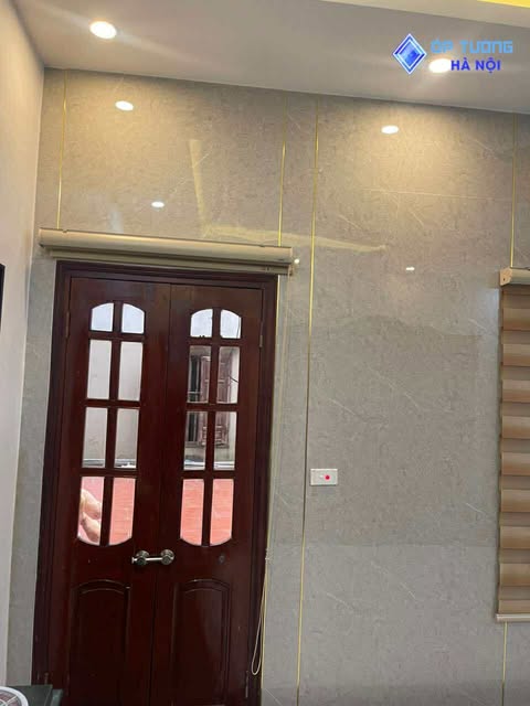 Thi Công Tấm Ốp Vân Đá Trọn Gói Giá Rẻ Thi Công Tấm Ốp Vân Đá Trọn Gói Giá Rẻ