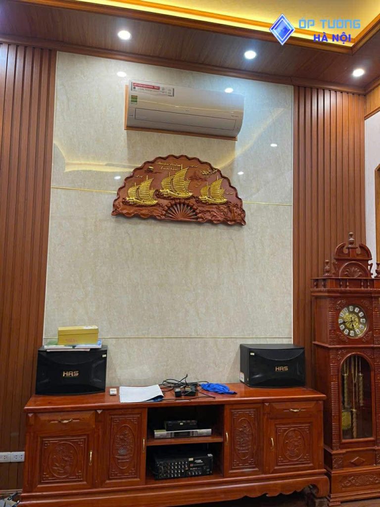 Ốp Tường Hà Nội thiết kế thi công tấm ốp tường pvc tại Lĩnh Nam-Hà Nội